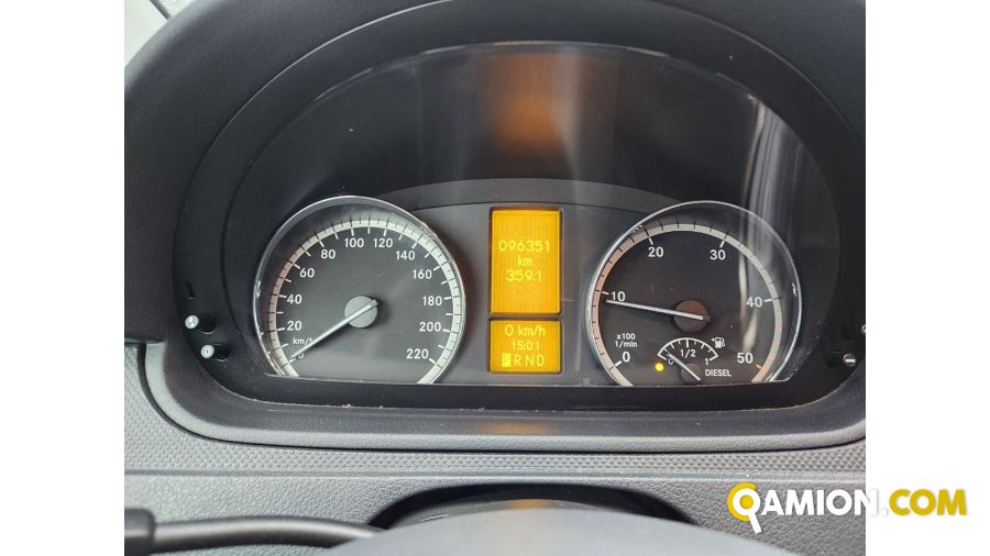 Mercedes 5 posti autocarro | Altro Altro