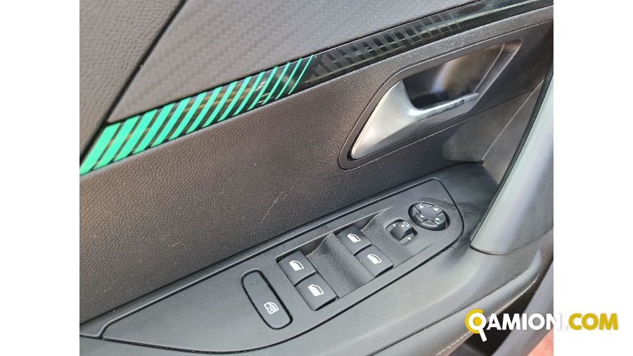 Peugeot 2008 BlueHDi 120 EAT6 S&S Allure | Altro Altro | Rizzo Veicoli Industriali Srl