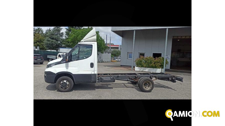 Iveco Daily 35 C16H 2.3 A8 3750 HD A TELAIO Daily 35 C16H 2.3 A8 3750 HD A TELAIO | Leggero Cabinato <= 35 q.li Altro | ATL SPA