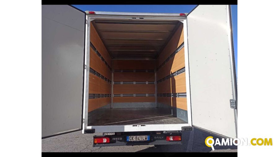 Iveco Daily 35 C18H3.0 A8 HD con BOX Daily 35 C18H3.0 A8 HD con BOX | Altro Altro | ATL SPA