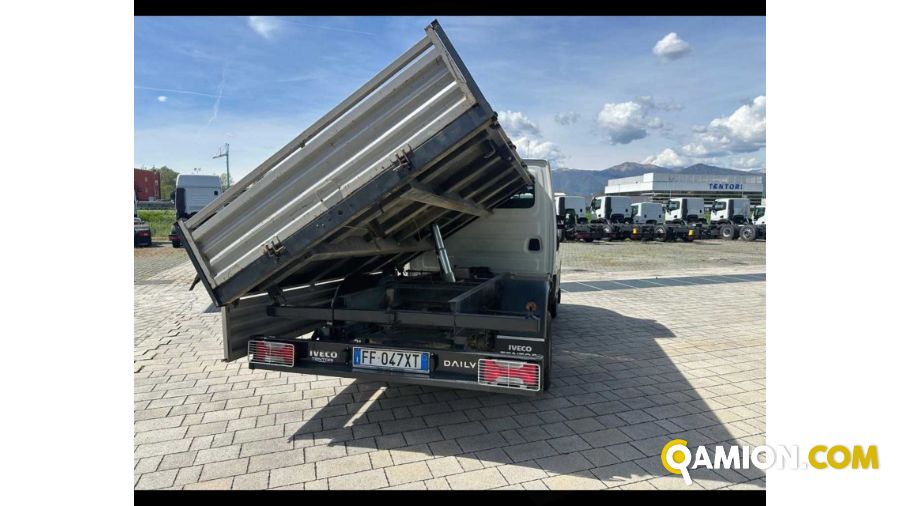 Iveco 35C11 - CASSONE RIBALTABILE TRILATERALE 35C11 - CASSONE RIBALTABILE TRILATERALE | Altro Altro | TENTORI