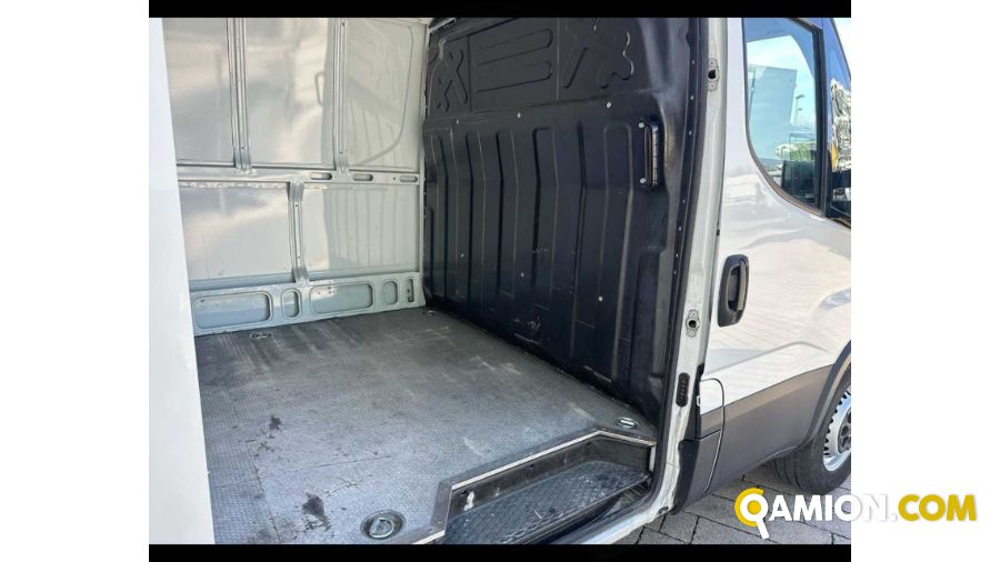 Iveco 35S14V - FURGONE DI SERIE 35S14V - FURGONE DI SERIE | Altro Altro | TENTORI