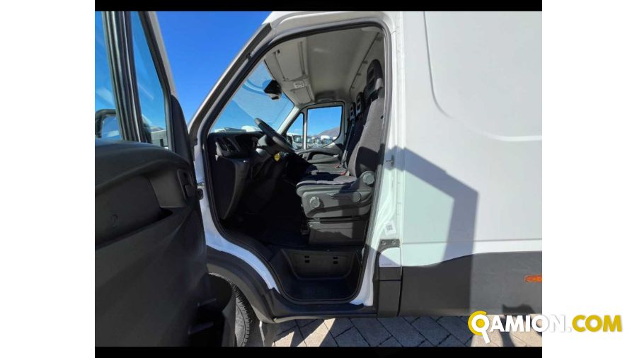 Iveco 35S16V - FURGONE DI SERIE 35S16V - FURGONE DI SERIE | Altro Altro | TENTORI