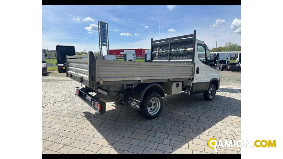 Iveco 35C11 - CASSONE RIBALTABILE TRILATERALE 35C11 - CASSONE RIBALTABILE TRILATERALE | Altro Altro | TENTORI