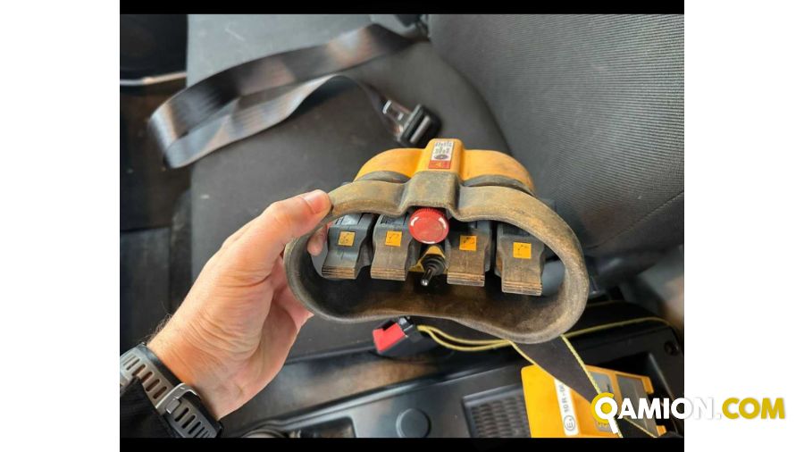 Iveco ML180E28/P - CASSONE CON GRU ML180E28/P - CASSONE CON GRU Altro | TENTORI