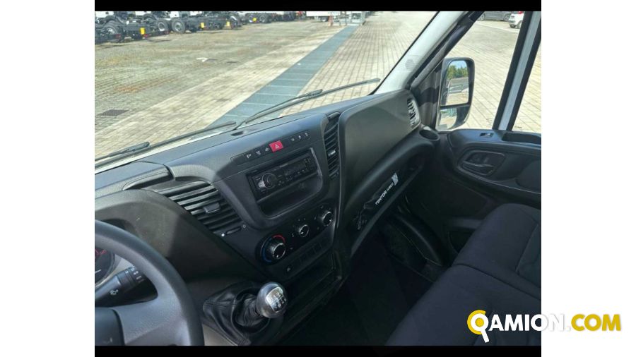 Iveco 35C11 - CASSONE RIBALTABILE TRILATERALE 35C11 - CASSONE RIBALTABILE TRILATERALE | Altro Altro | TENTORI
