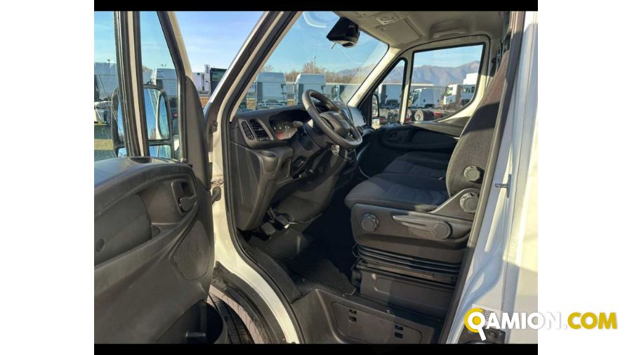 Iveco 35C16 H - FURGONE CON SPONDA CARICATRICE POSTERIORE 35C16 H - FURGONE CON SPONDA CARICATRICE POSTERIORE | TENTORI