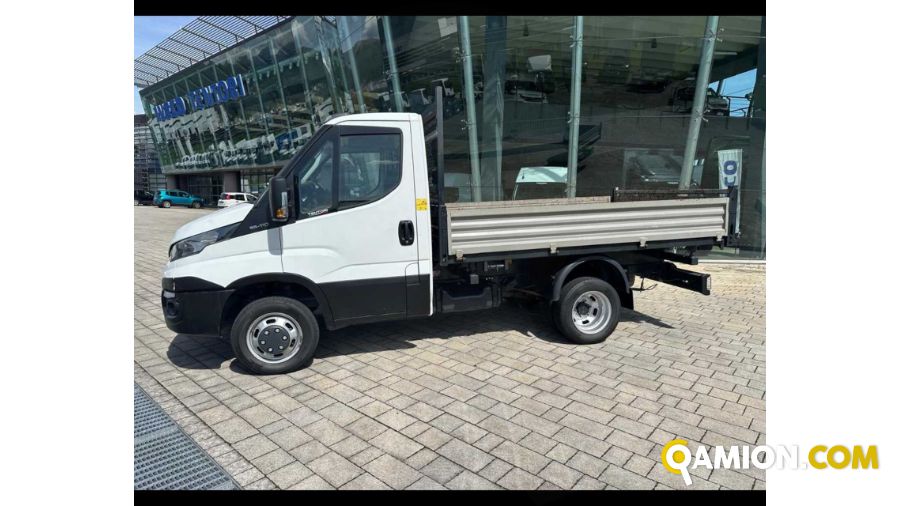 Iveco 35C11 - CASSONE RIBALTABILE TRILATERALE 35C11 - CASSONE RIBALTABILE TRILATERALE | Altro Altro | TENTORI