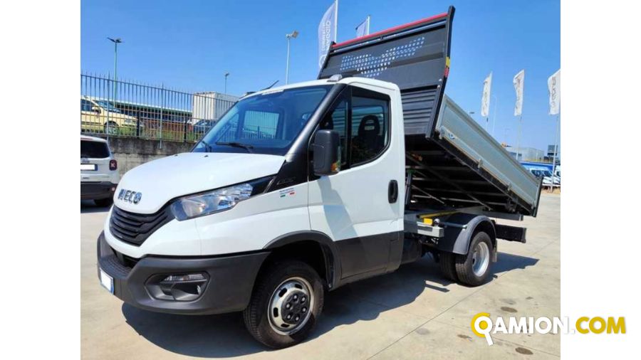 Iveco 35C12 RIBALTABILE 35C12 RIBALTABILE | Milano Industrial S.P.A.