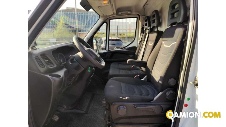 Iveco 35S16V H2 3520 COIBENTATO CON FRIGO | Milano Industrial S.P.A.