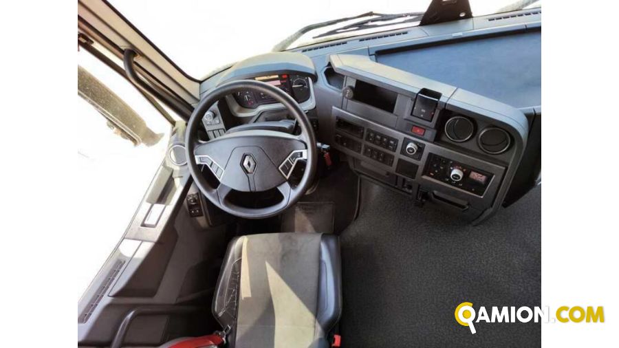 Renault T260 T480 CISTERNA PER GRANULATI E PULVIRULENTI T260 T480 CISTERNA PER GRANULATI E PULVIRULENTI | Altro Altro | Milano Industrial S.P.A.