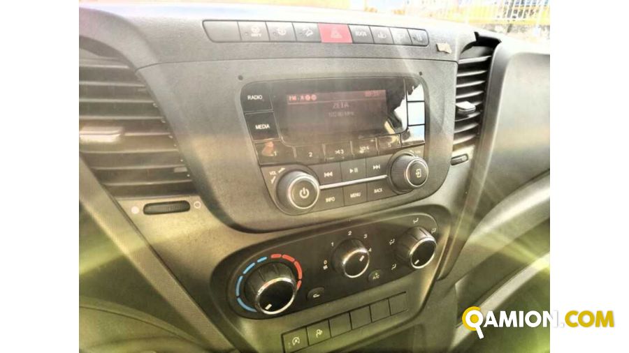 Iveco 35S16V H2 3520 COIBENTATO CON FRIGO | Milano Industrial S.P.A.