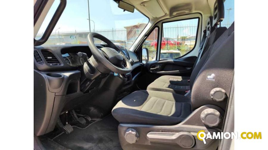 Iveco 35C12 RIBALTABILE 35C12 RIBALTABILE | Milano Industrial S.P.A.