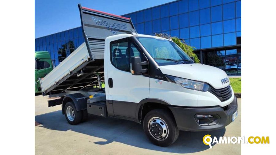 Iveco 35C12 RIBALTABILE 35C12 RIBALTABILE | Milano Industrial S.P.A.