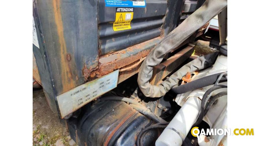 Isuzu L35 GRU BONFIGLIOLI P2300  + RIBALTABILE L35 GRU BONFIGLIOLI P2300  + RIBALTABILE | Altro Altro | Milano Industrial S.P.A.