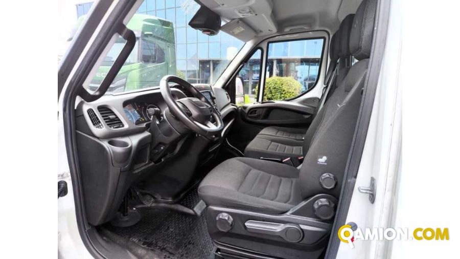Iveco 35C18A8 FURGONE CON SPONDA 35C18A8 FURGONE CON SPONDA | Altro Altro | Milano Industrial S.P.A.