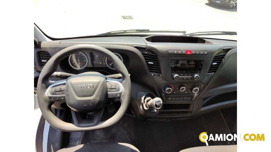 Iveco 35C12 RIBALTABILE 35C12 RIBALTABILE | Milano Industrial S.P.A.