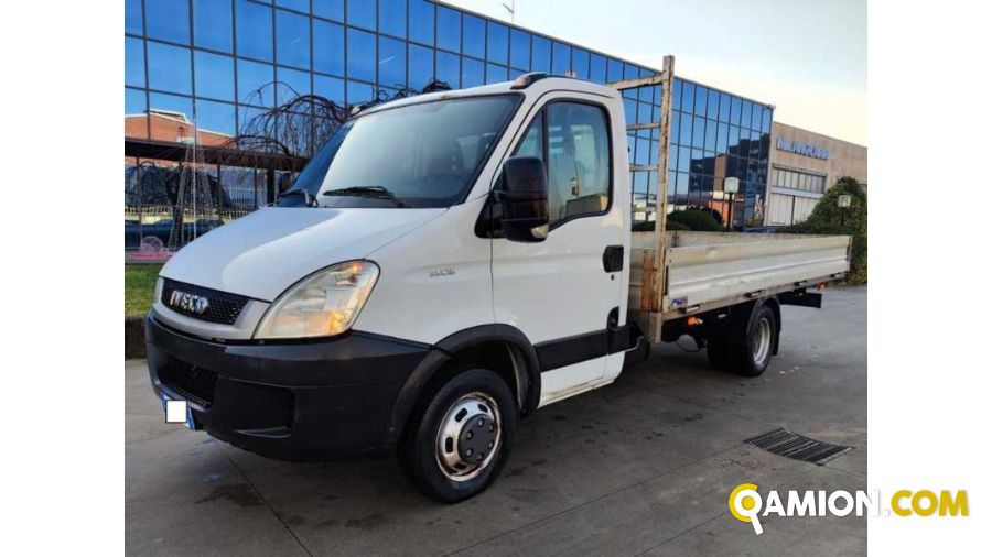 Iveco 35C13 CASSONE FISSO 35C13 CASSONE FISSO Altro | Milano Industrial S.P.A.