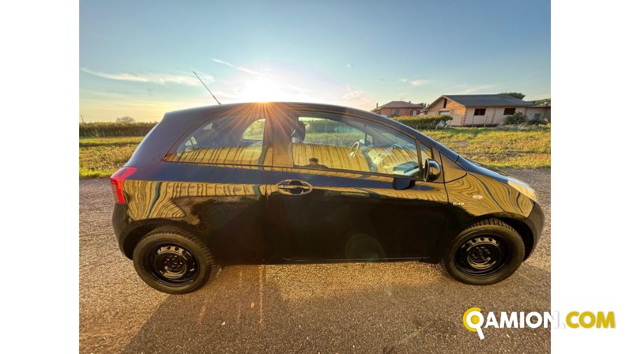 Toyota Yaris Yaris