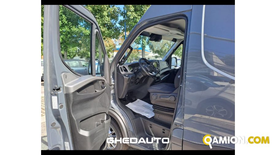Iveco Daily 35 S21H3.0 A8 V H2 3520L HD | Leggeri <= 3,5 | GHEDAUTO Veicoli Industriali S.r.l.