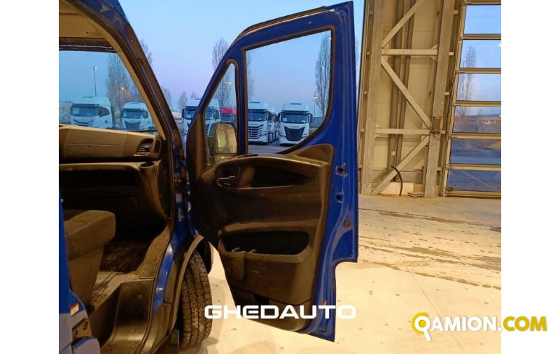Iveco Daily V 35.14 CNG E6 2014 daily 35 S14N V H2 3520 E6(EVI) | Leggeri <= 3,5 | GHEDAUTO Veicoli Industriali S.r.l.