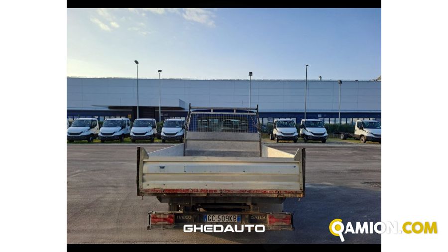 Iveco Daily V 35.12 2019 daily 35 C12 3000 cab. E6d-temp | Leggeri <= 3,5 Altro | GHEDAUTO Veicoli Industriali S.r.l.