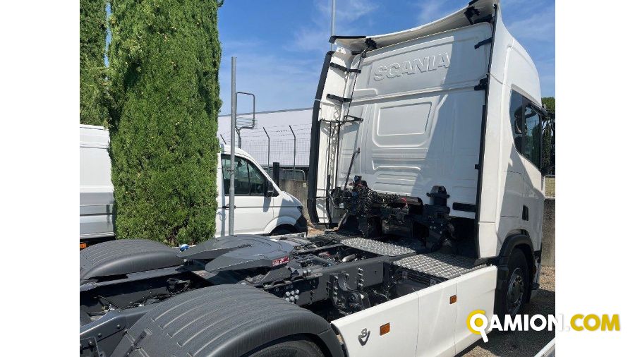 Scania R590 V8 | Motrice semirimorchio Altro | TOSCANDIA SPA