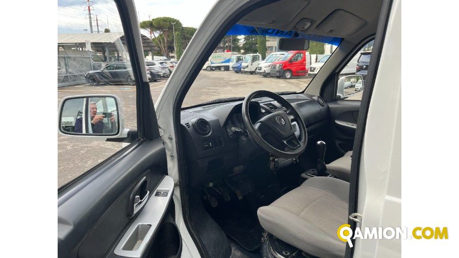 Giotti victoria Top  2.8 ribaltabile trilaterale Top  2.8 ribaltabile trilaterale | Autocarro fino 7.5t Cassone Ribaltabile | TOSCANDIA SPA