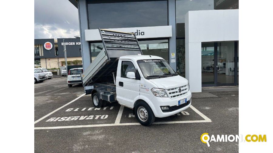 Giotti victoria Top  2.8 ribaltabile trilaterale Top  2.8 ribaltabile trilaterale | Autocarro fino 7.5t Cassone Ribaltabile | TOSCANDIA SPA