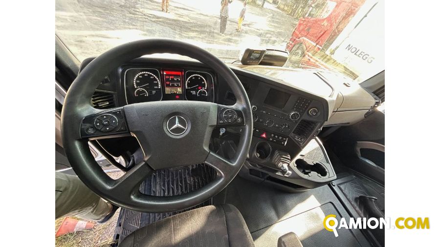 Mercedes Actros 2548 | Autocarro oltre 7.5t Cisterna / Silo | TOSCANDIA SPA