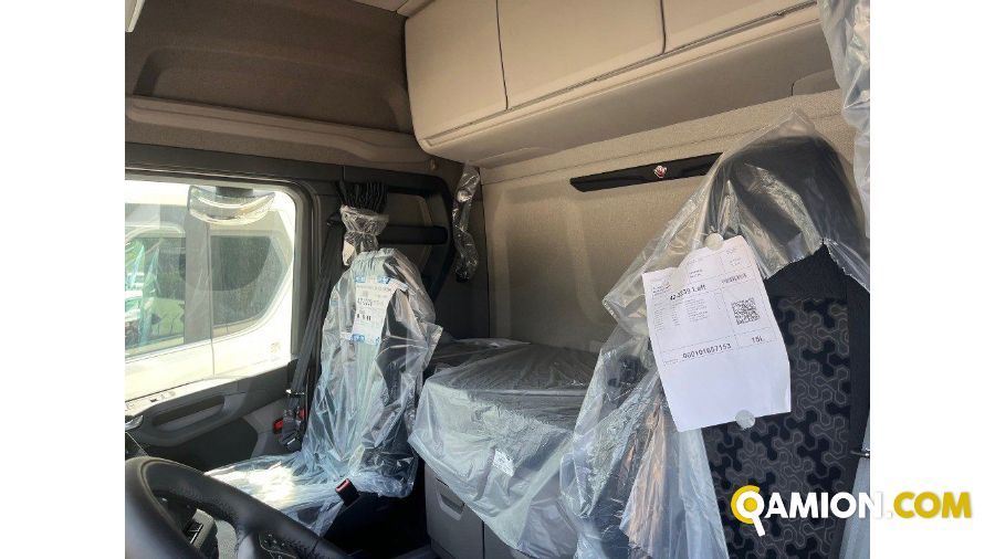 Scania R590 V8 | Motrice semirimorchio Altro | TOSCANDIA SPA