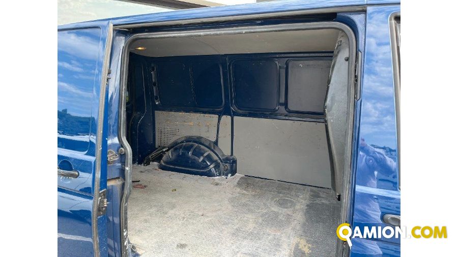 Volkswagen Transporter  L1 | Autocarro fino 7.5t Furgone | TOSCANDIA SPA