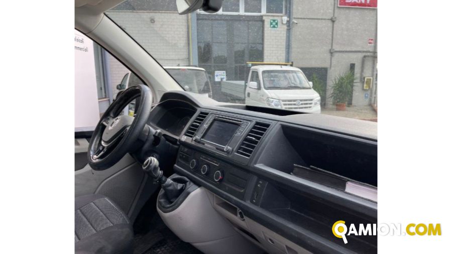 Volkswagen Transporter  L1 | Autocarro fino 7.5t Furgone | TOSCANDIA SPA