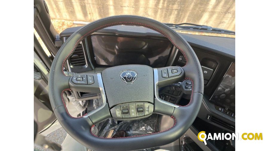 Scania R530 V8 | Motrice semirimorchio Altro | TOSCANDIA SPA