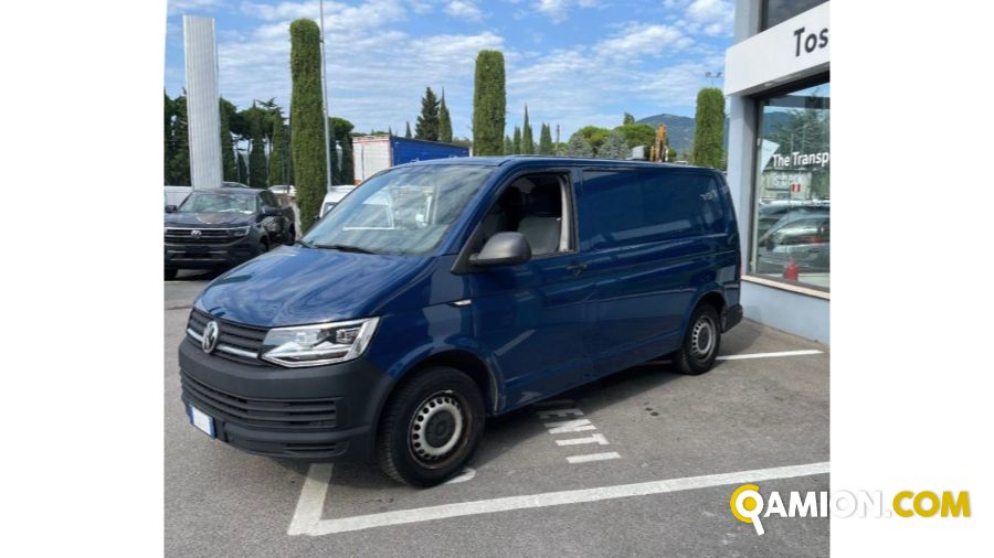 Volkswagen Transporter  L1 | Autocarro fino 7.5t Furgone | TOSCANDIA SPA