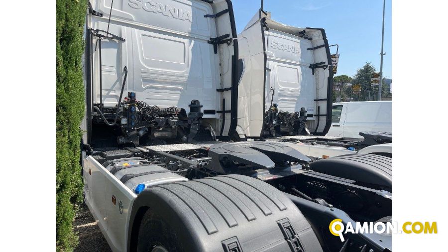 Scania R590 V8 | Motrice semirimorchio Altro | TOSCANDIA SPA