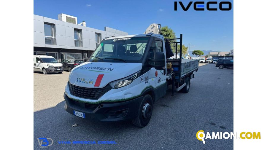 Iveco Medio   Daily 70C16 GRU e CASSONE FISSO | Autocarro fino 7.5t Carrellone | VIVA BRESCIA DIESEL SPA