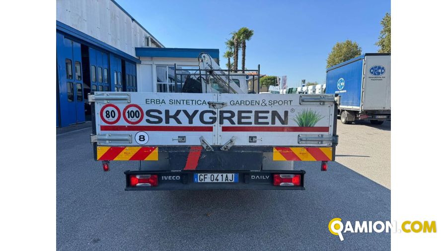 Iveco Medio   Daily 70C16 GRU e CASSONE FISSO | Autocarro fino 7.5t Carrellone | VIVA BRESCIA DIESEL SPA