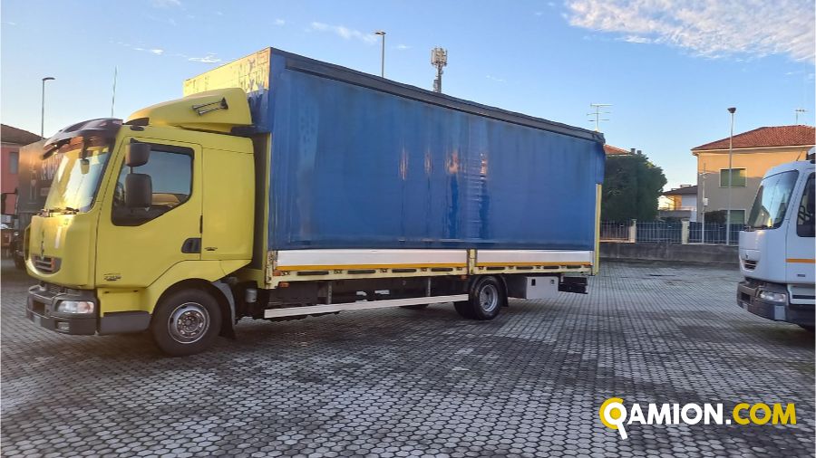 Renault MIDLUM midlum 220 | LO.MA.CAR. DI MARANI ALBERTO E CARLO SNC