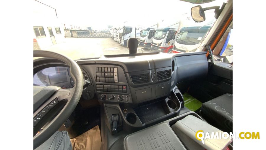 Iveco STRALIS stralis 330 | LO.MA.CAR. DI MARANI ALBERTO E CARLO SNC