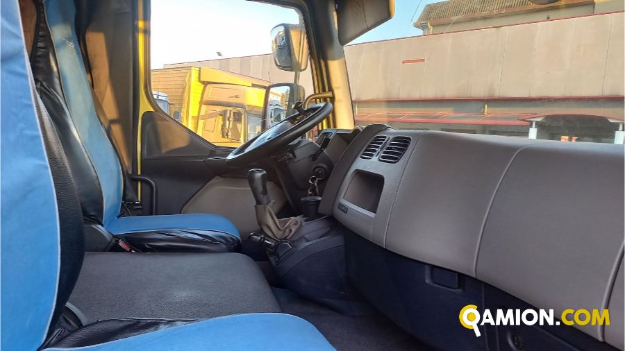 Renault MIDLUM midlum 220 | LO.MA.CAR. DI MARANI ALBERTO E CARLO SNC