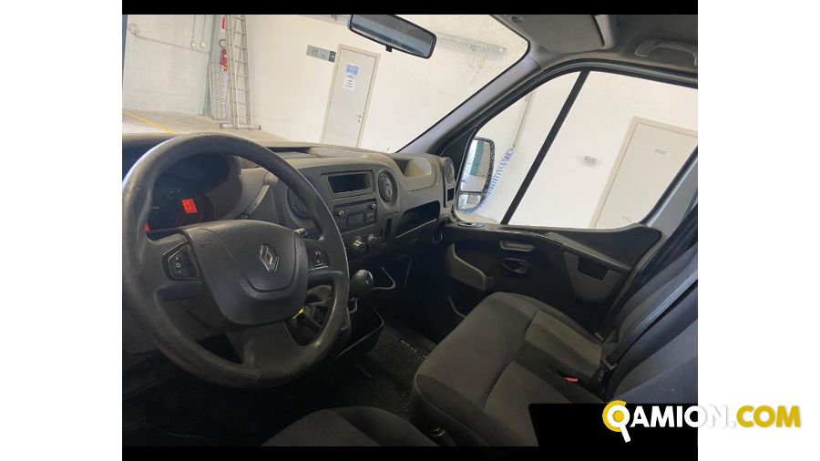 Renault RENAULT COMMERCIALE VERSIONE | Altro Altro | Zanoni Srl