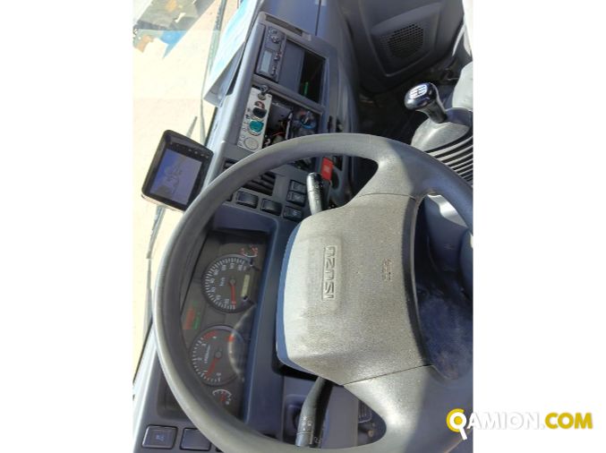 Isuzu M55 M55 | S.G. TRADING S.R.L.