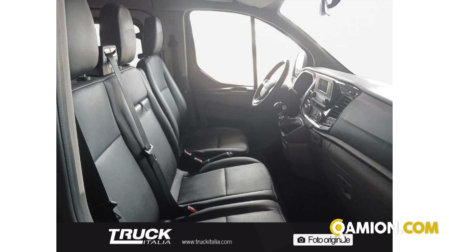 Ford Tourneo Custom 320 2018 tourneo custom 320 2.0 tdci 130cv Trend L1H1 E6 | Altro Altro | Truck Italia S.p.a.