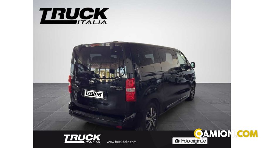 Toyota Proace II Verso Proace Verso 2.0d 180cv S&S L1 Luxury 5p 8p.ti auto E6d | Van | Truck Italia S.p.a.