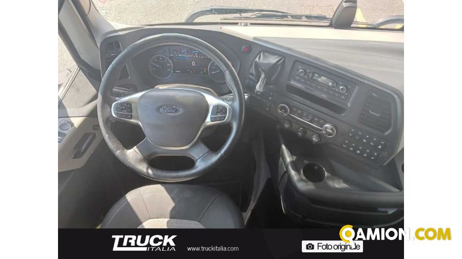 Ford FMAX 500 WHITE PACK MEG CAB FMAX 500 WHITE PACK MEG. CAB | Altro Altro | Truck Italia S.p.a.