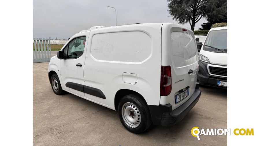 Peugeot Partner 1.6 bluehdi 100cv L1  Partner 1.6 bluehdi 100cv L1  | Lombarda Trucks Center S.R.L.