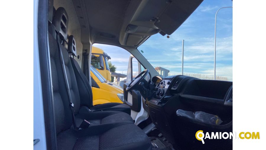 Peugeot BOXER boxer | Lombarda Trucks Center S.R.L.