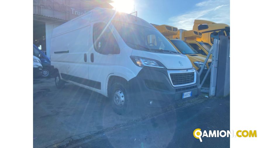 Peugeot BOXER boxer | Lombarda Trucks Center S.R.L.
