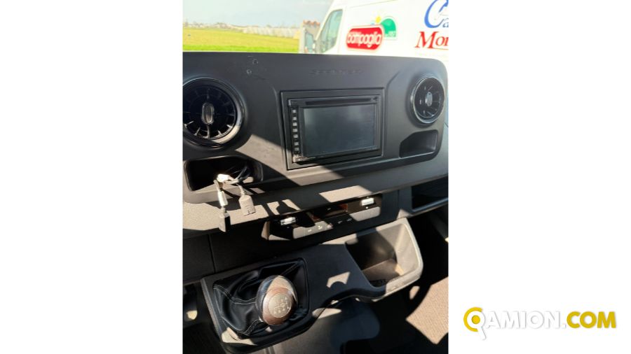 Mercedes SPRINTER SPRINTER | Lombarda Trucks Center S.R.L.